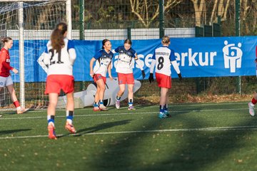 Bild 143 - wBJ Hamburger SV - Holstein Kiel : Ergebnis: 8:0